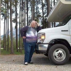 Meet your Posher, Deb